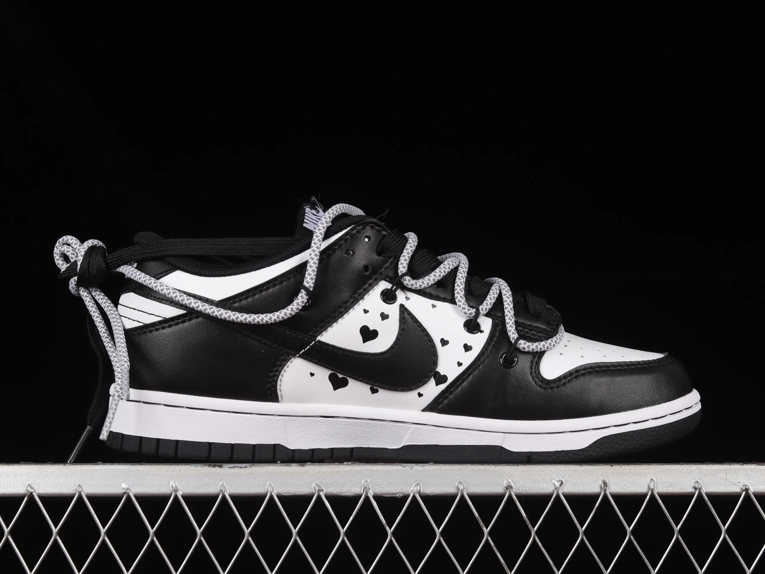 All Categories Nk SB Dunk Series Nk SB Dunk Low Low-top Sneakers Nk Dunk Low Black and White Red Panda Valentine's Day Customized Deconstructed Strap Casual Sneakers DD1503-106